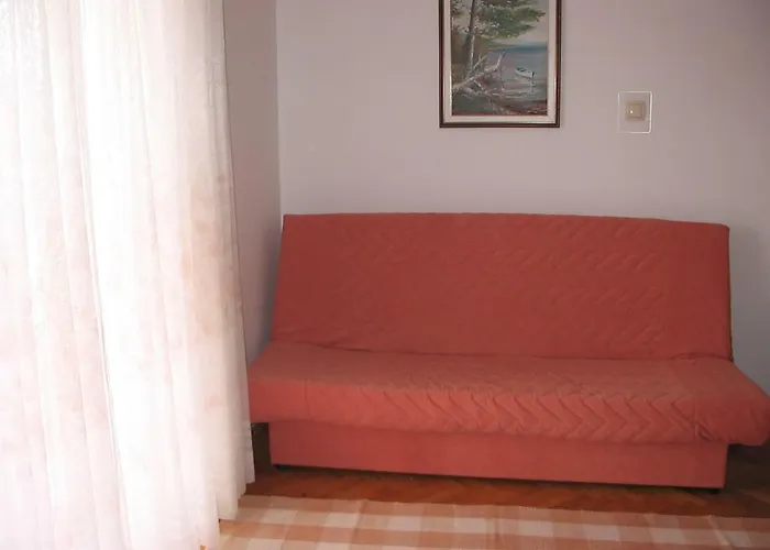 Apartmani Manuela Lopar